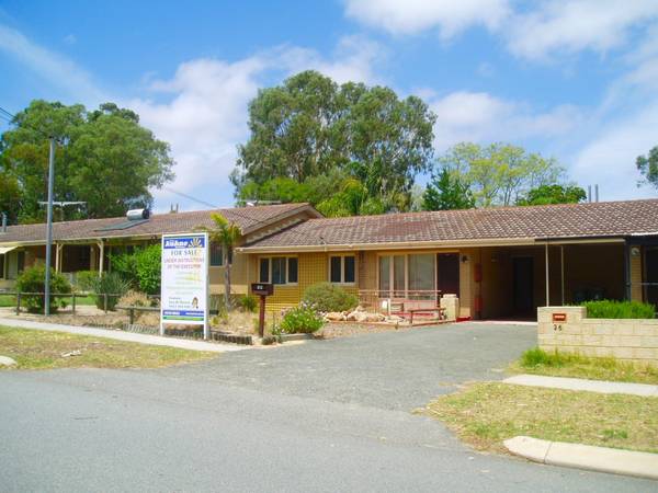 FOR SALE - UNDER INSTRUCTIONS OF THE EXECUTOR Picture 2