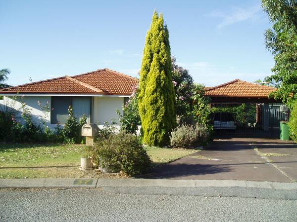 WARM FRIENDLY FAMILY HOME - Passion For Property? Picture 1