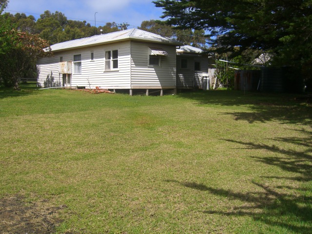 RURAL
HOME FIVE MINUTES FROM PETERBOROUGH Picture 2