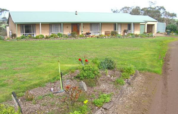 TIMBOON DAIRY FARM Picture 1