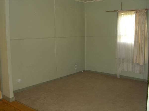 VERY NICE RENTAL COTTAGE Picture 3