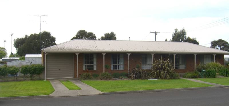 JUST MOVE IN!
BARGIN PRICE Picture 2