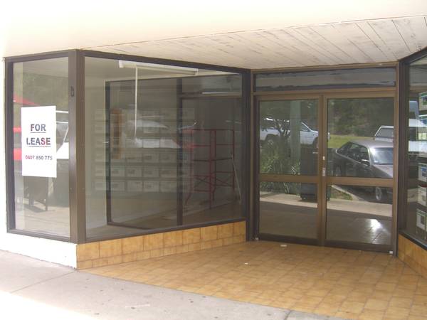 FOR LEASE $115 PER WEEK + GST AND OUTGOINGS Picture 1