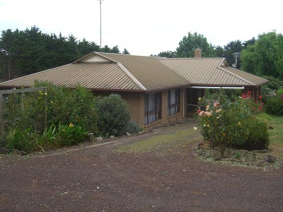 HOUSE ON 10 ACRES IN SCOTTS CREEK Picture