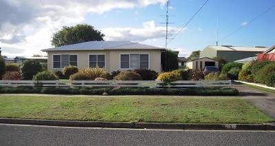 FIRST HOME BUYER'S GRANT HOME! Picture