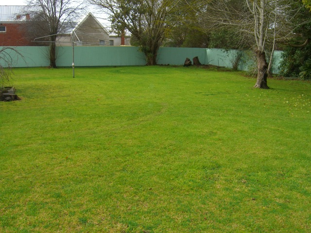 FOR RENT - $250 PER WEEK Picture 2