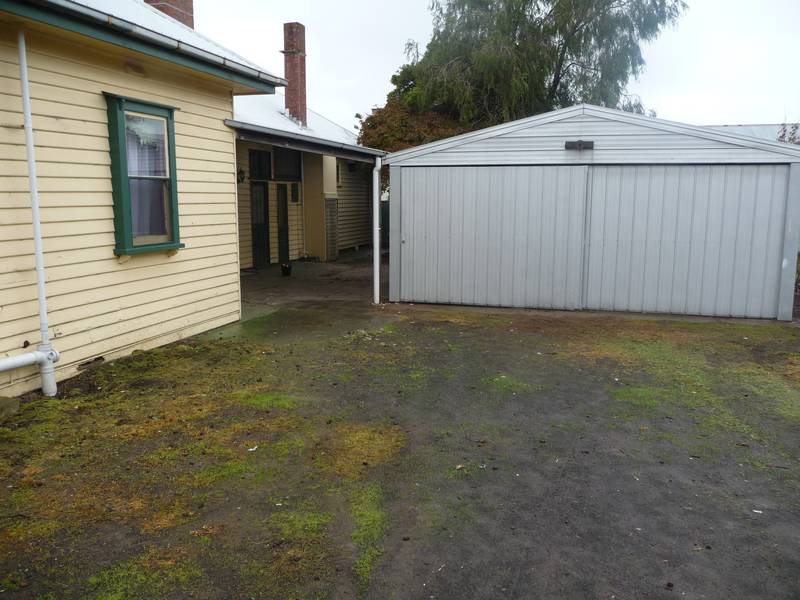 FOR RENT - $250 PER WEEK Picture 3