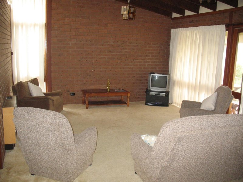 HOLIDAY HOME / INVESTMENT PROPERTY Picture 2