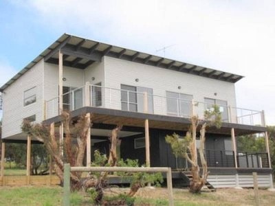 Brand New Two Storey Townhouse / Make an Offer Picture