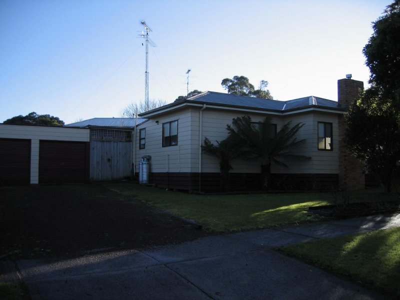 QUIET RURAL SETTING Picture 3