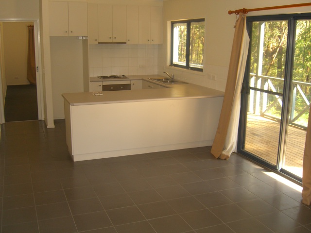 FOR RENT - $250 PER WEEK Picture 3