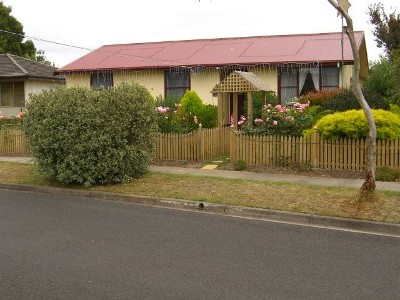 INVESTMENT PROPERTY - CLOSE TO EVERYTHING Picture INVESTMENT PROPERTY - CLOSE TO EVERYTHING Picture