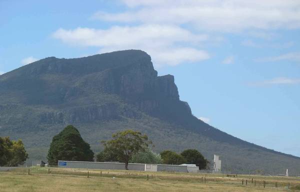 STUNNING DUNKELD TWO ACRE BLOCK Picture 1