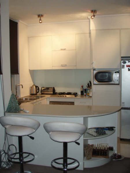 2 Level Sub Penthouse in the Heart of Westend Picture 3