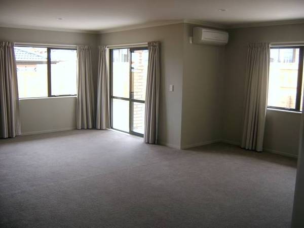 3 Double Bedroom Home Picture 3