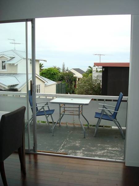 Stylish 5 Bedroom Home Picture Stylish 5 Bedroom Home Picture