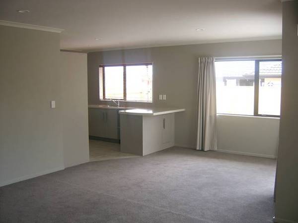 3 Double Bedroom Home Picture 3