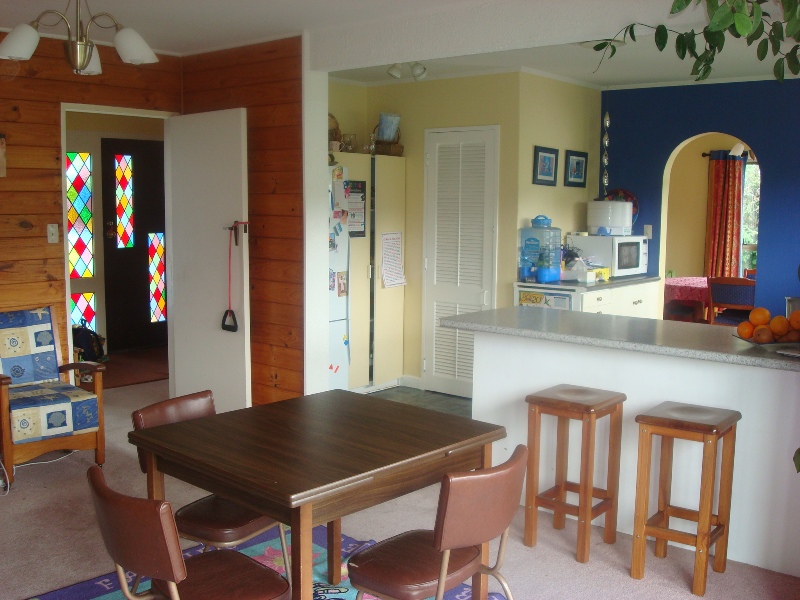 Fantastic Private Family Home Picture 3