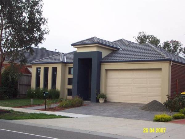 Large 3 bedroom home Picture 1