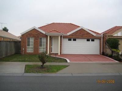 In a quiet street across from the park Picture In a quiet street across from the park Picture
