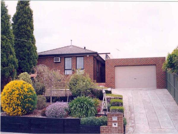 Ensuite and Double garage Picture 1