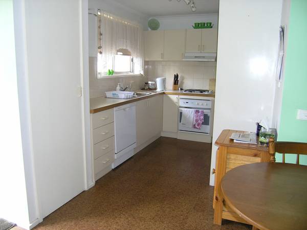 "How Handy" Picture 2