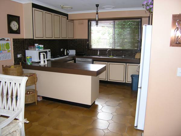 "Walk to everything." Picture 2