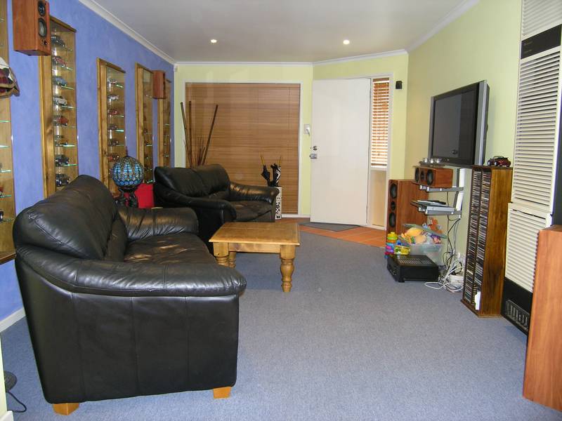 "Enter the Market" Picture 3