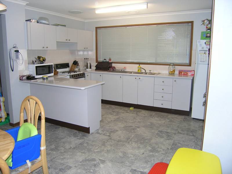 "Not a cent to spend" Picture 2