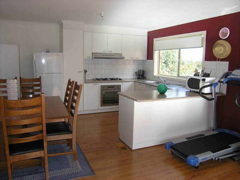 Perfect start
affordable modern home. Picture 2