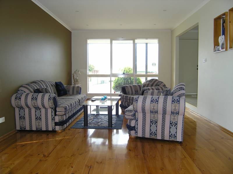 "ROOM TO MOVE" Picture 3