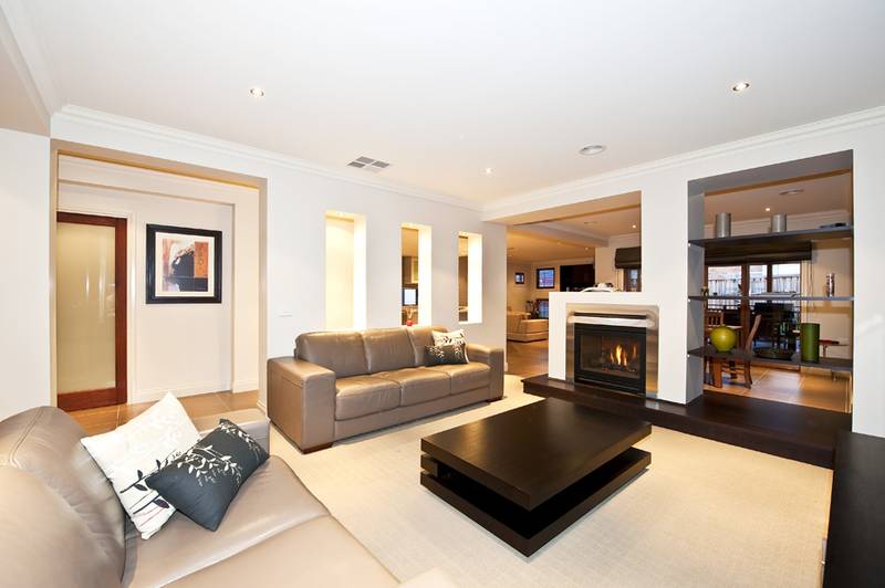 "DISPLAY HOME STANDARD IN THE PROMENADE ESTATE" Picture 2