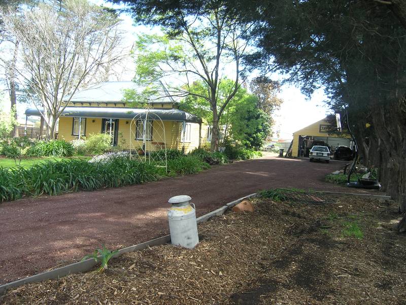 "CIRCA 1875- ½ ACRE" Picture 1