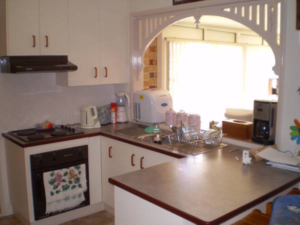 THE PERFECT FAMILY HOME Picture 3