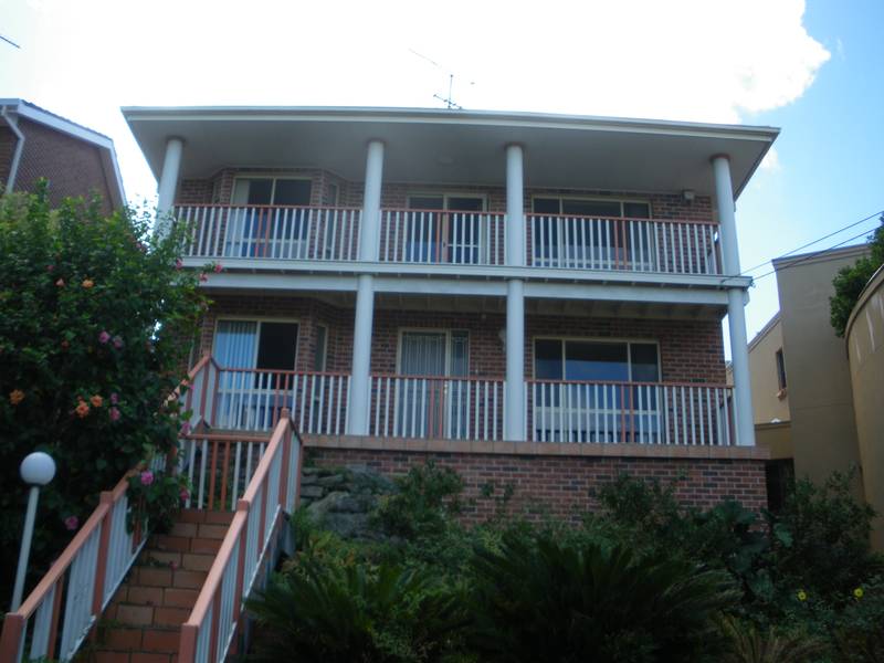 Luxury Home Picture 1