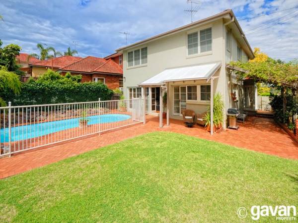 Elegant, tranquil and private Picture 1