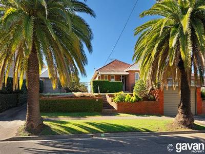 "North Easterly Quarter Acre" Picture