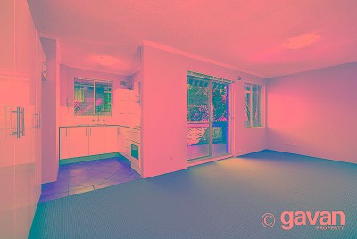 Fully renovated apartment Picture