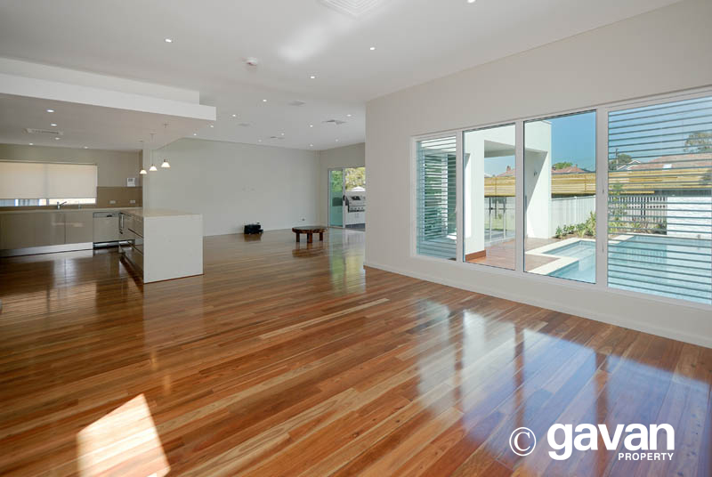 Luxury Living Picture Luxury Living Picture