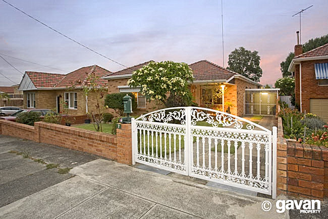 Quality brick home Picture 1