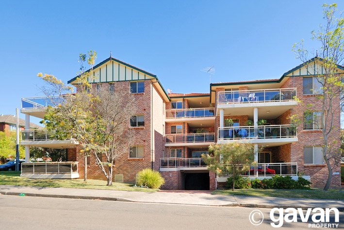 Spacious modern apartment Picture 1