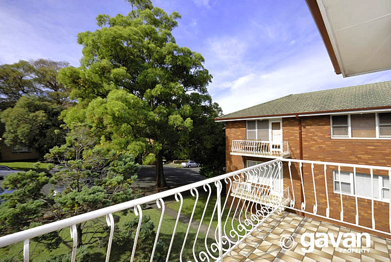 Huge surprise Picture 2