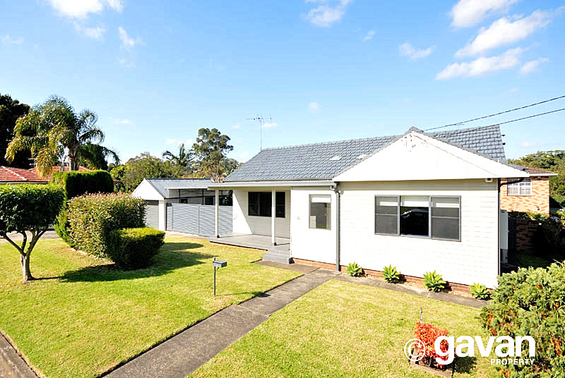 Smart, contemporary home Picture 1