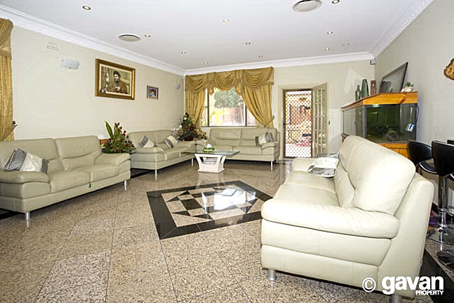 Surprisingly spacious Picture 3