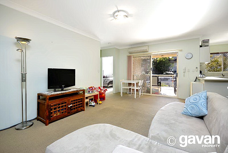 Attractive modern apartment Picture 3