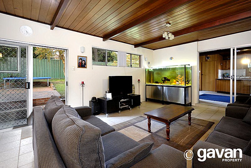 Spacious family home Picture 3