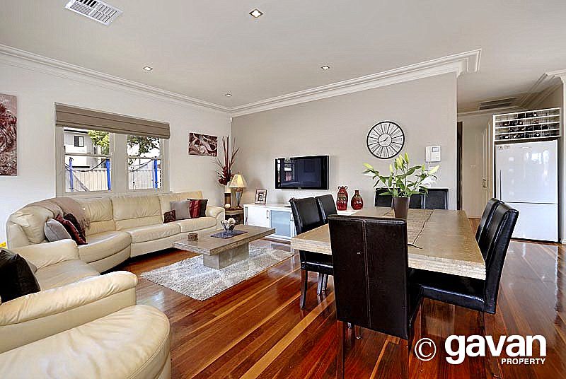 Simply stunning Picture 2