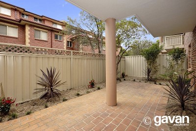 Spacious garden apartment Picture Spacious garden apartment Picture