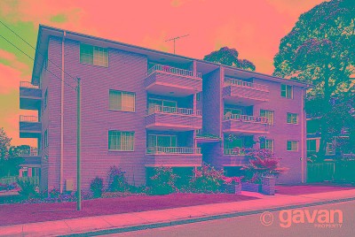 Perfect location. Picture