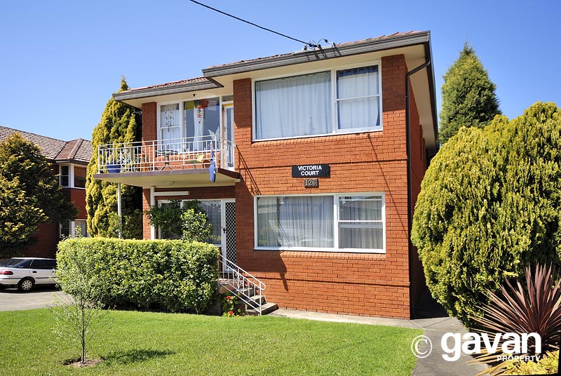 Prime position and fully renovated apartment Picture 1